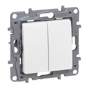 Sklopka Niloé, serijska, 10A, bijela