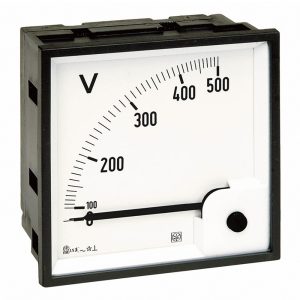 Voltmetar direktni za izmjenični napon RQ72E, dimenzija 72 x 72mm, ulaz: 500V AC, skala: 0 - 500 V